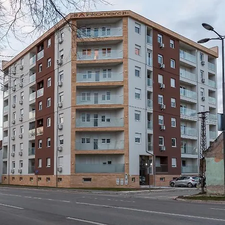 Apartment Kc *